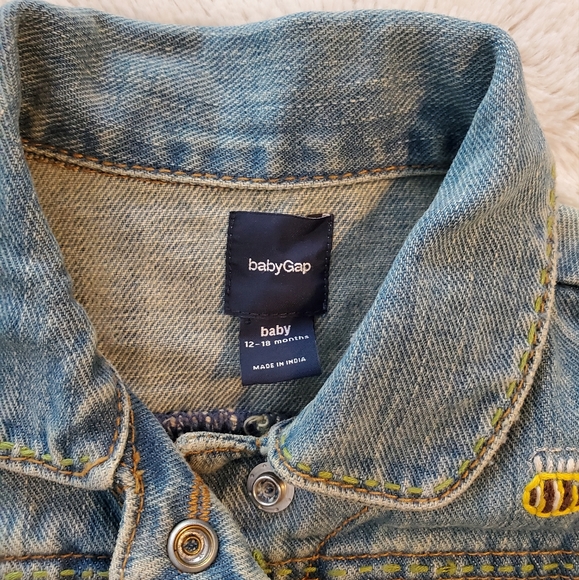 BabyGap embroidered Jean jacket 12-18 months - Picture 4 of 4